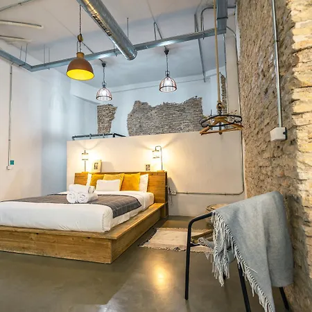 Loft-style Ground Floor Flat Apartamento *